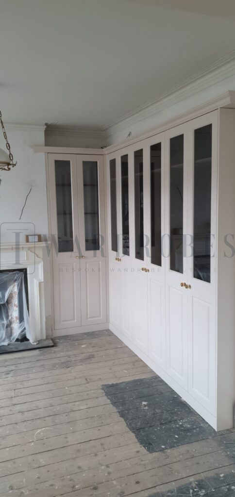 Made to measure fitted traditional wardrobe